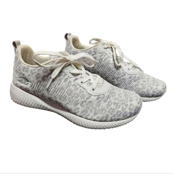 Skechers Shoes - Skechers Bobs Memory Foam Air Cooled Grey & White Low Profile Sneakers Sz 8.5